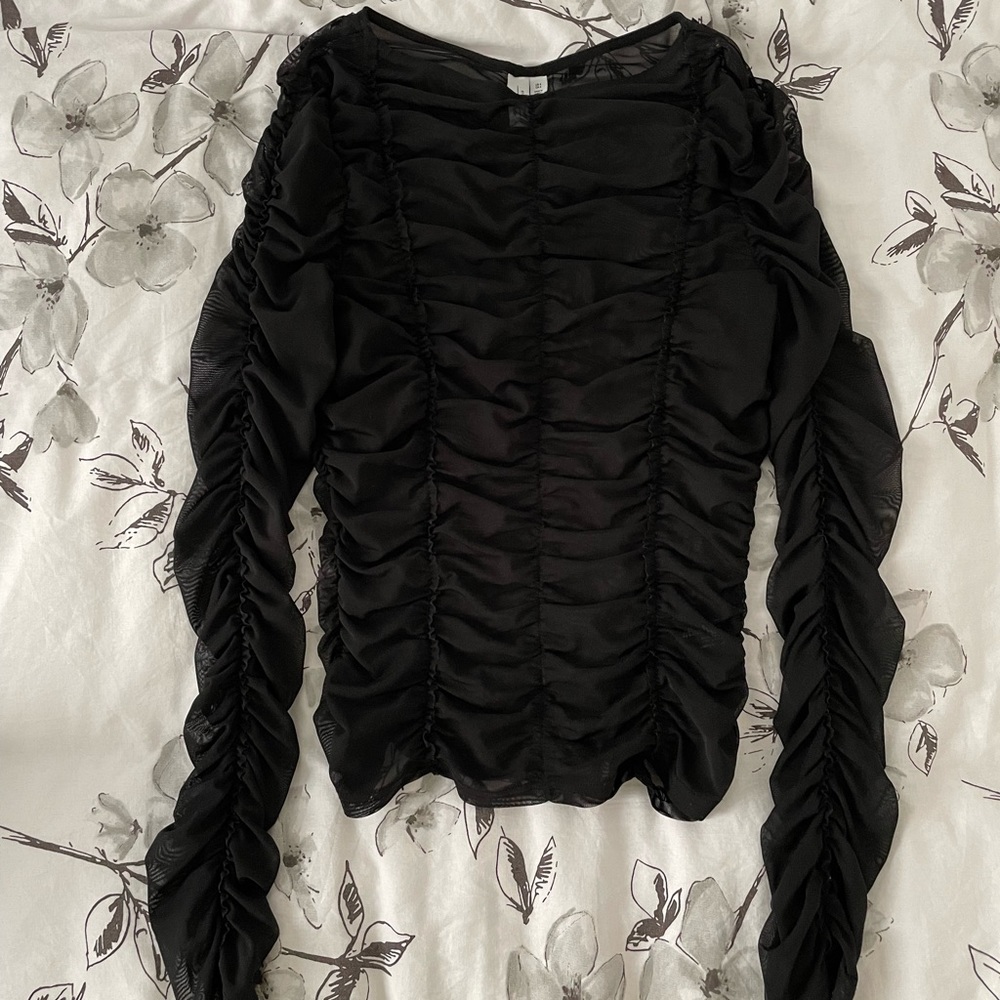 & other stories sheer ruched top
